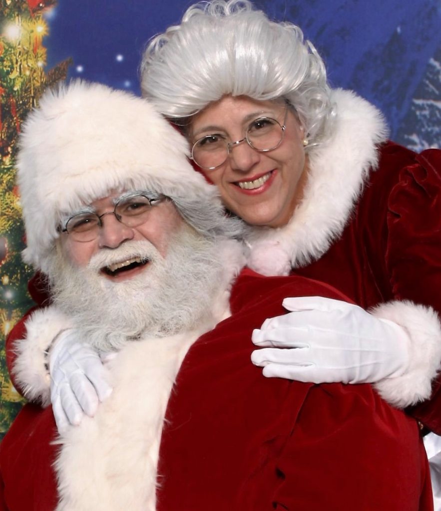 mr and Mrs. Claus 